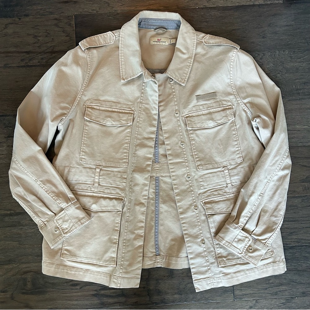 Vineyard Vines Cargo Utility Jacket Size S Beige Coastal Prep - Picture 2 of 6